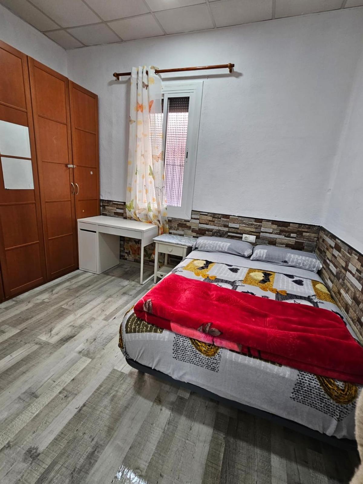 Habitacion Doble Con Bano Privado L'Hospitalet de Llobregat Kültér fotó